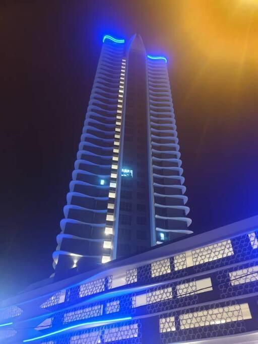 Nice Stay In Heart Of Kota Bharu@Troika,Free Wifi. Εξωτερικό φωτογραφία