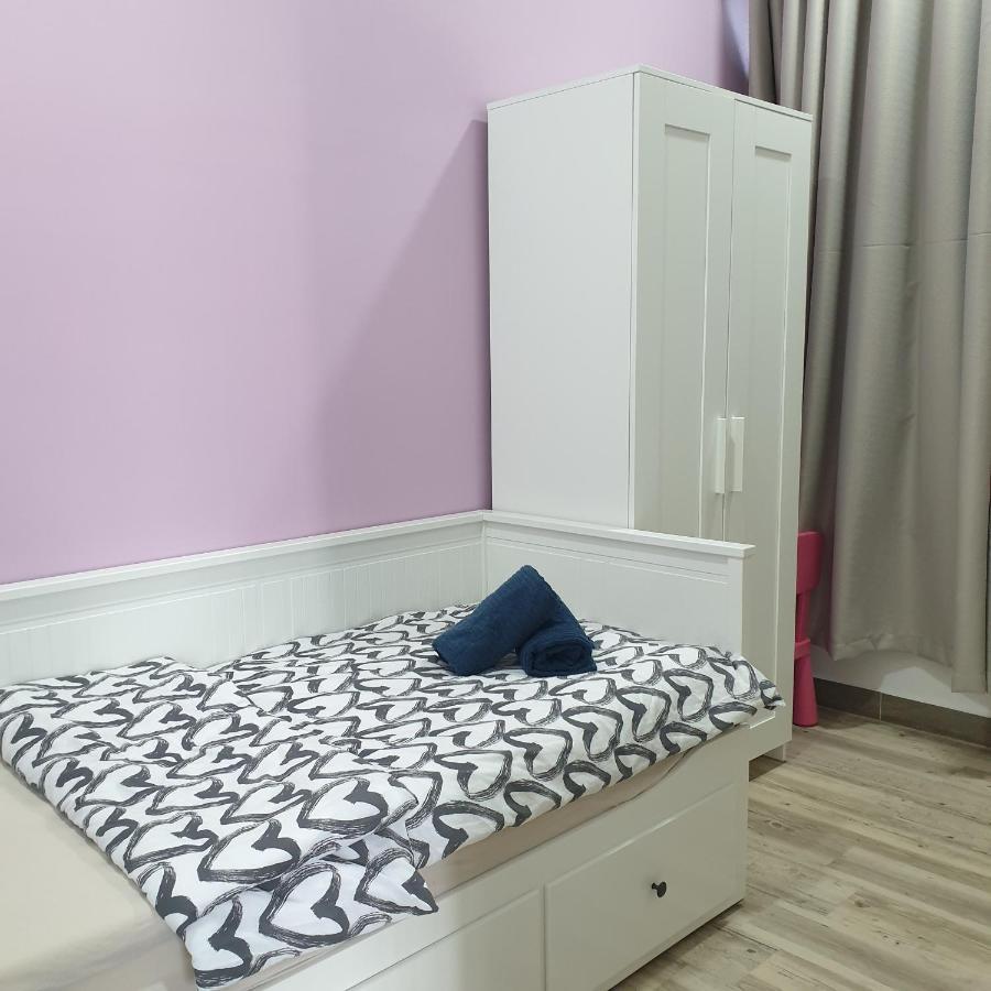 Nice Stay In Heart Of Kota Bharu@Troika,Free Wifi. Εξωτερικό φωτογραφία